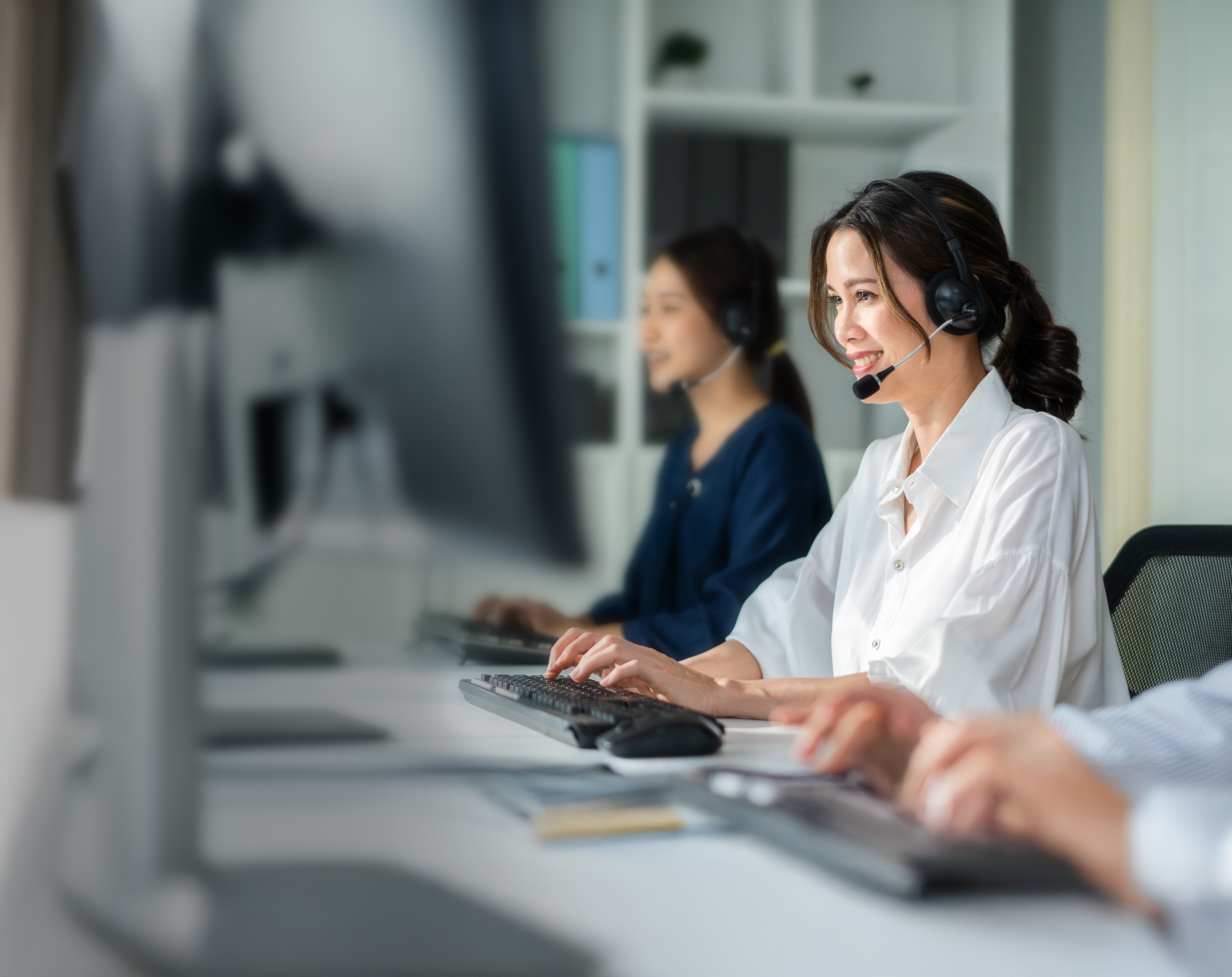 Techniques for Outstanding Customer Interaction in Call Centers